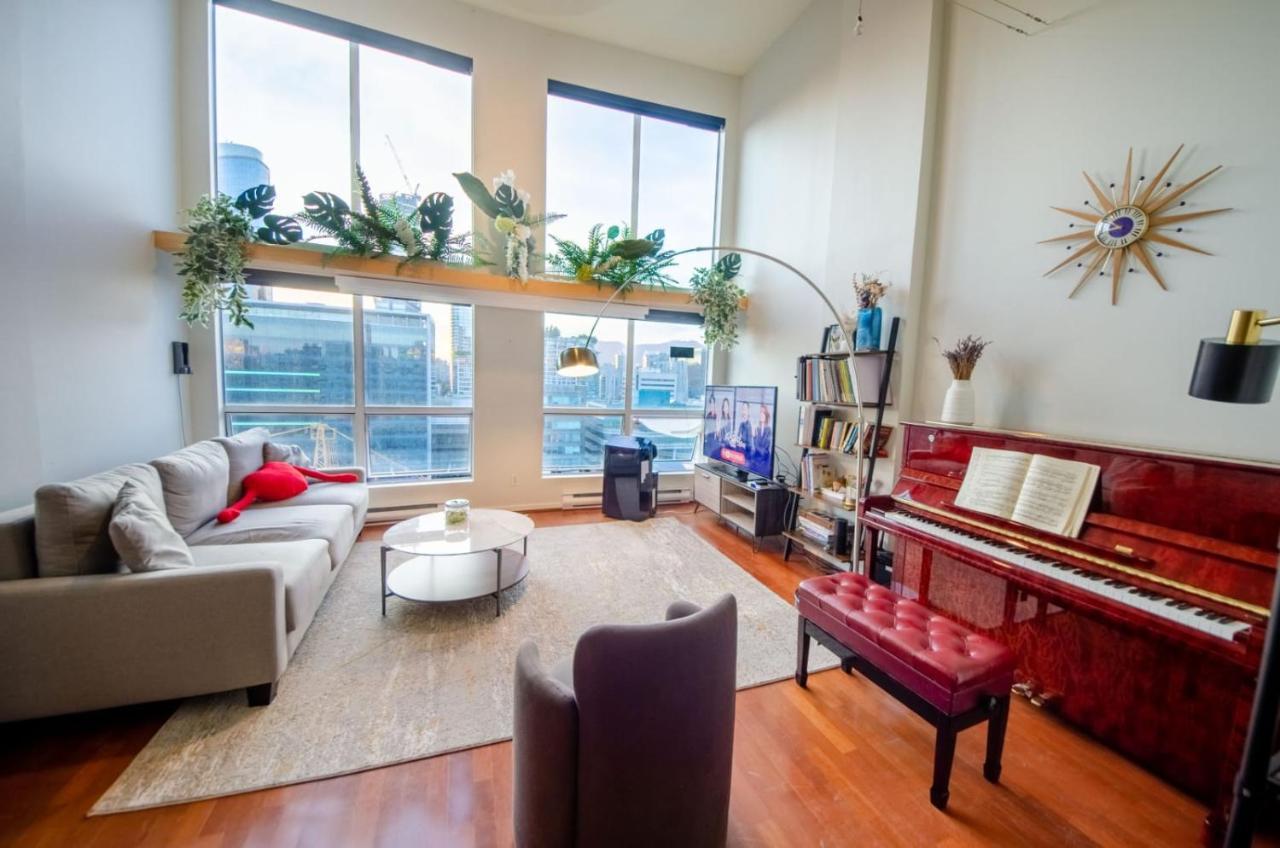 Loft In Downtown Vancouver With Free Parking Екстериор снимка