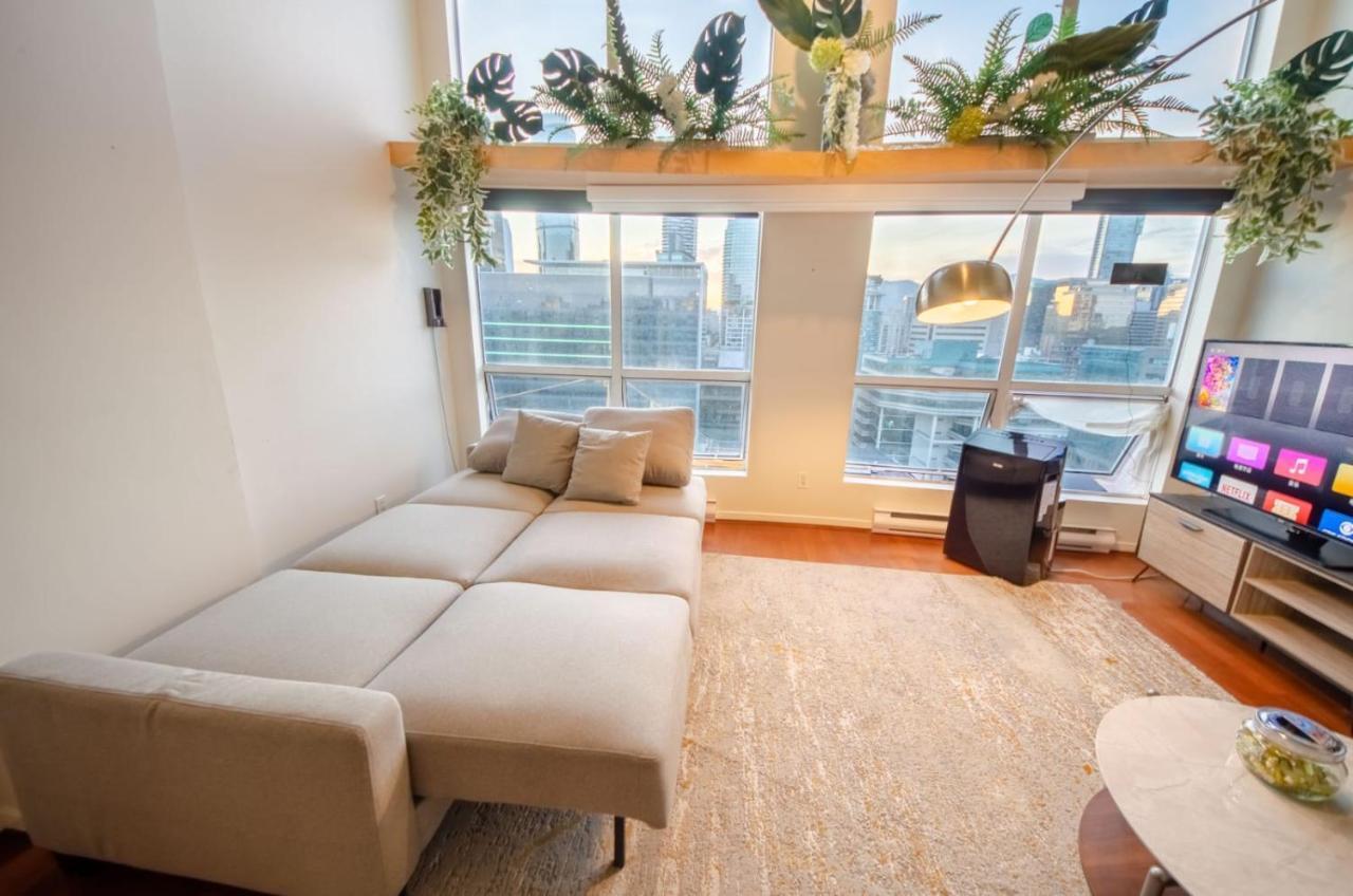 Loft In Downtown Vancouver With Free Parking Екстериор снимка