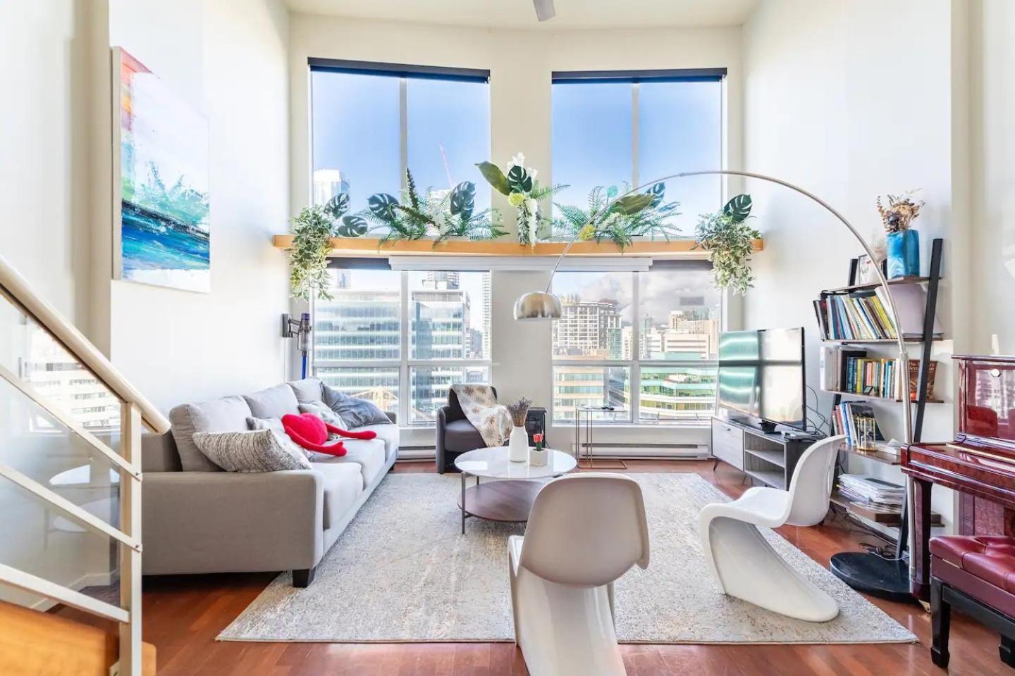 Loft In Downtown Vancouver With Free Parking Екстериор снимка